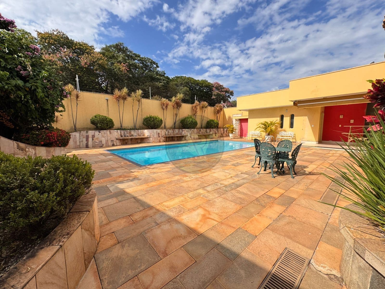 Casa em Americana - Vila Frezzarim