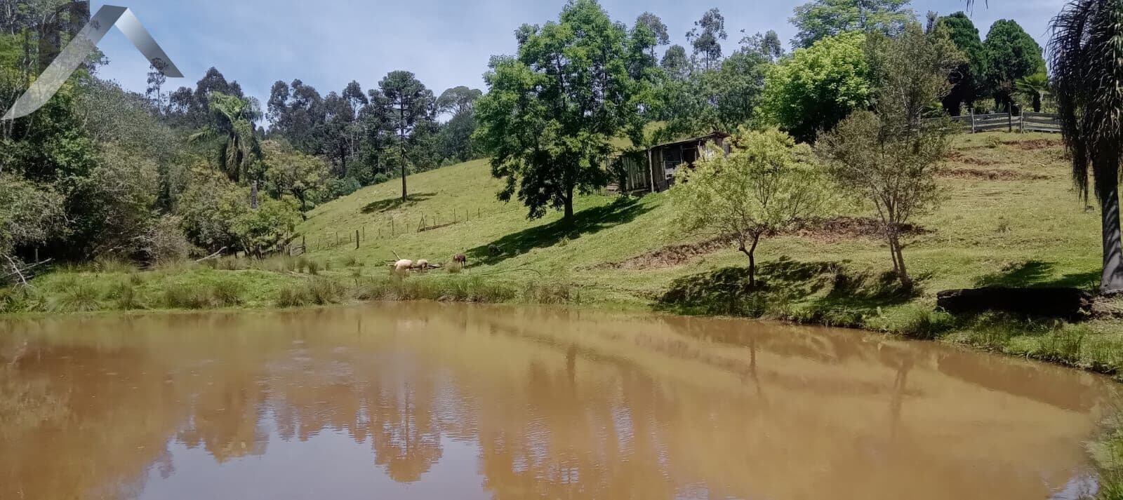 Chácara a venda em Areia Branca Dos Assis a beira de Br .