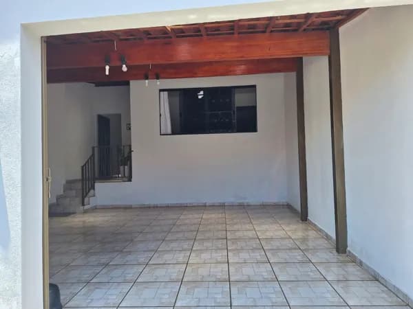 Casa em Varginha - Jardim Orlândia