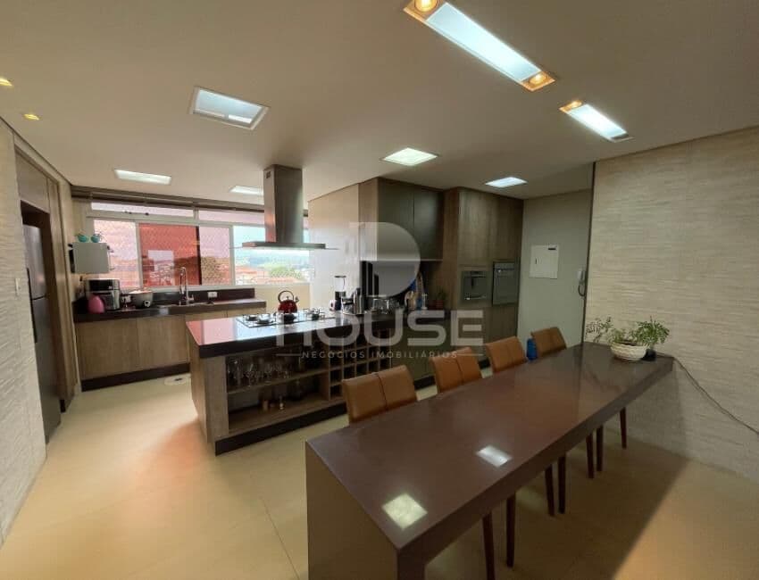 Apartamento Alto Padrão em Vila Bueno, Varginha/MG
