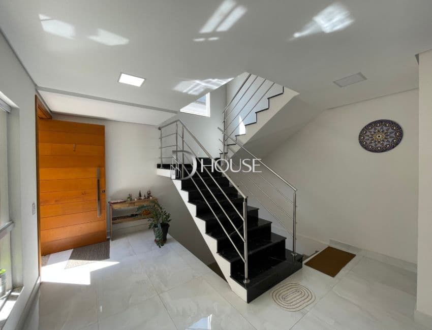 Casa em Varginha - Residencial Portinari