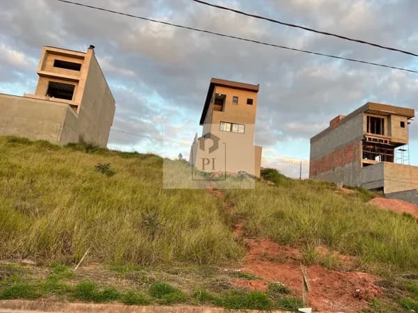 Terreno condomínio Vida Bela em Itapevi