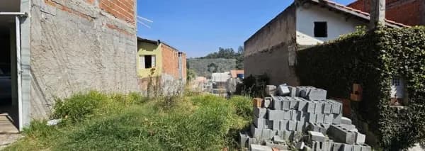 Terreno à Venda em Itapevi/SP com Projeto de Casa em Andamento