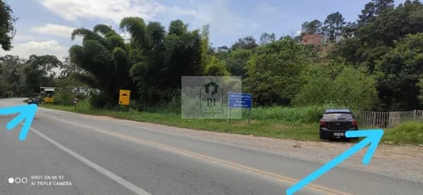 Área Residencial/Comercial