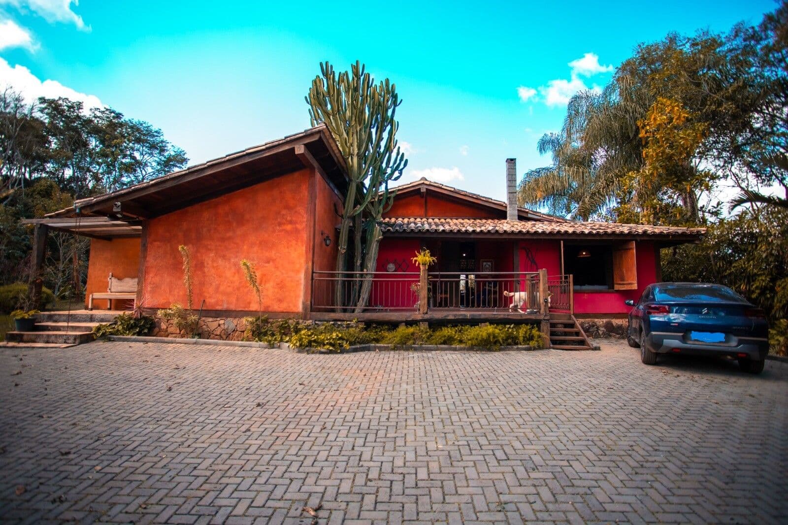 Casa de Alto Padrão à Venda em Macacos – 4.000m² de Terreno com Piscina Aquecida e 5 Suítes | Nova Lima/MG