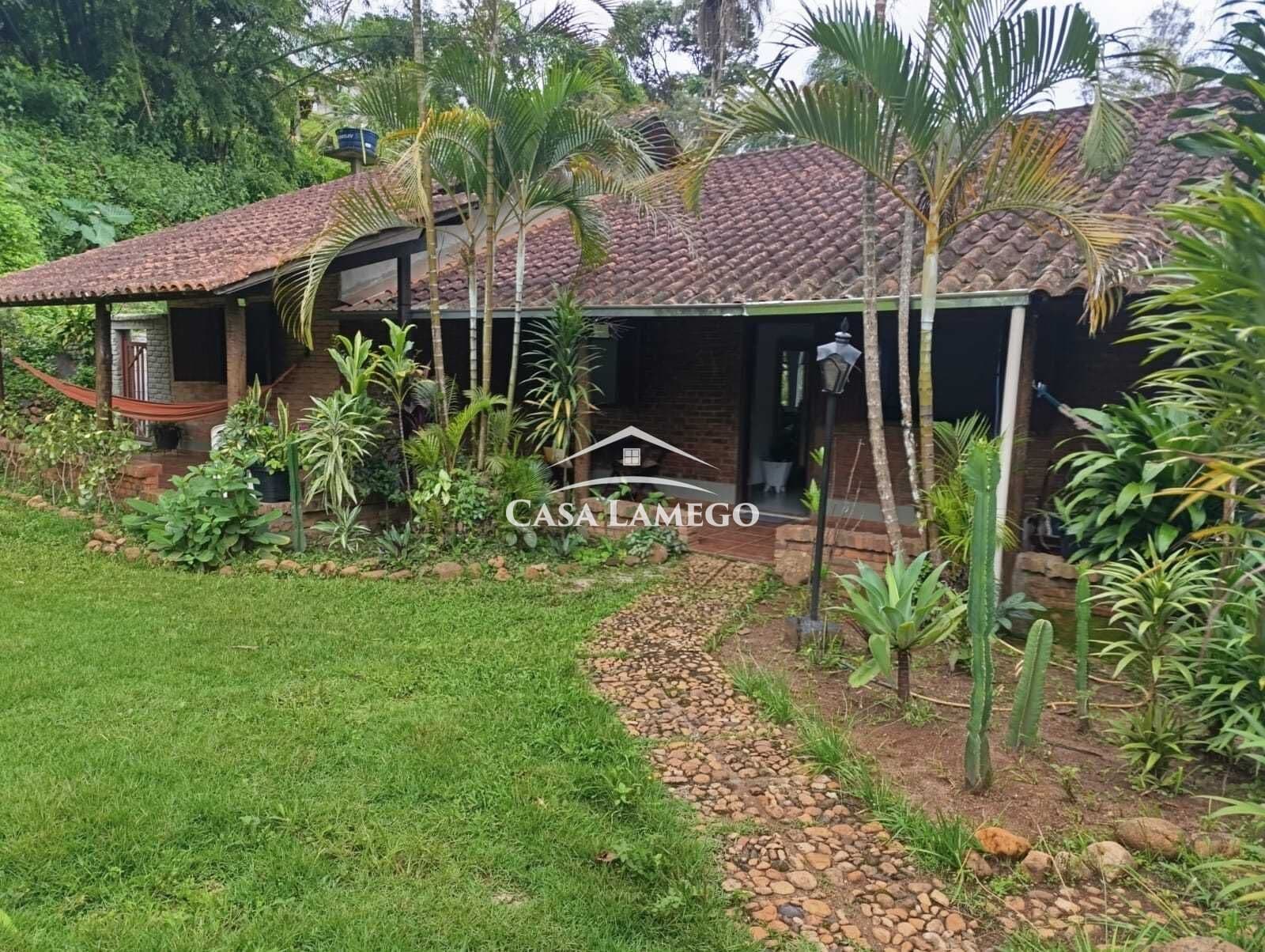Casa Alvenaria em São Sebastião das Águas Claras, Nova Lima/MG