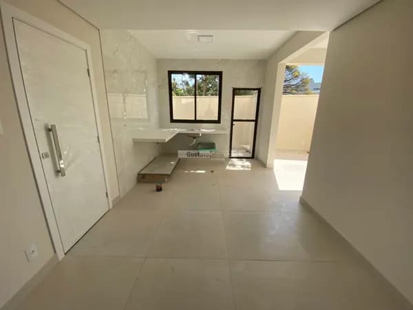 Apartamento com área privativa