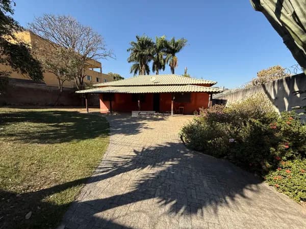 Casa em Itaúna - Alaita