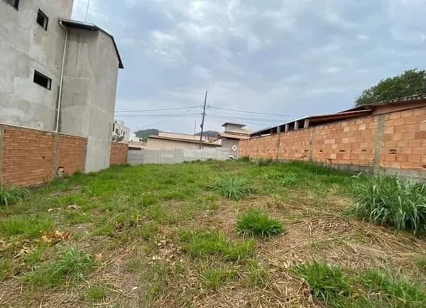 Terreno Lote em Conjunto Habitacional Jadir Marinho, Itaúna/MG