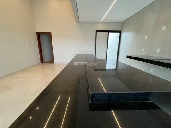 Casa Alto Padrão em Tropical, Itaúna/MG