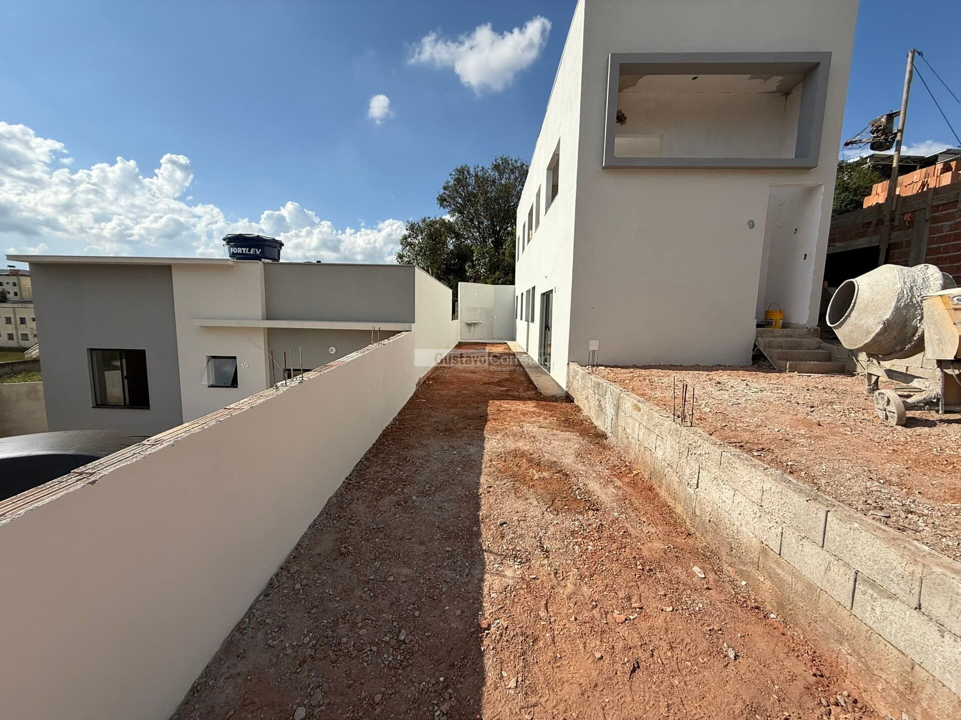 Casa de Condomínio em Itaúna - Itaunense II