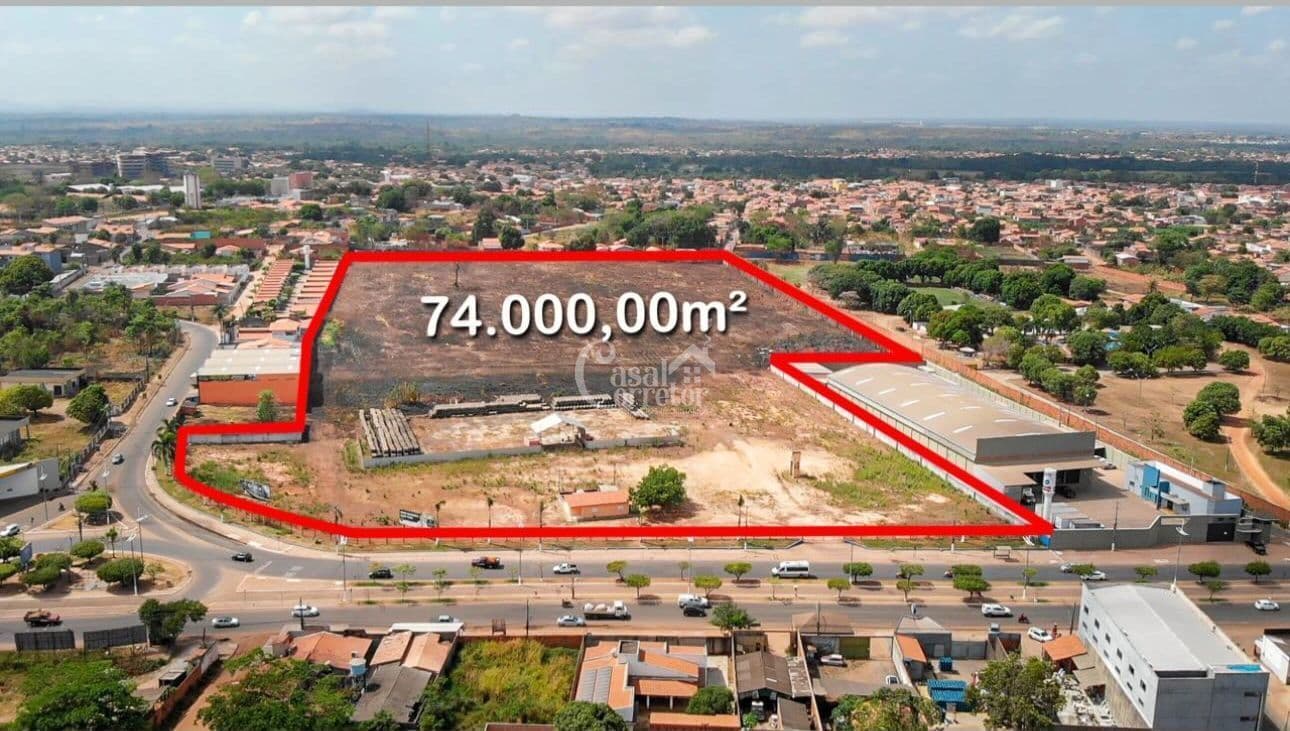 Área de 74.000m² na Av. Pedro Neiva de Santana.