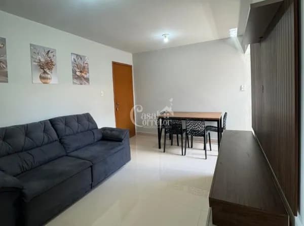 Apartamento Semi-Mobiliado.