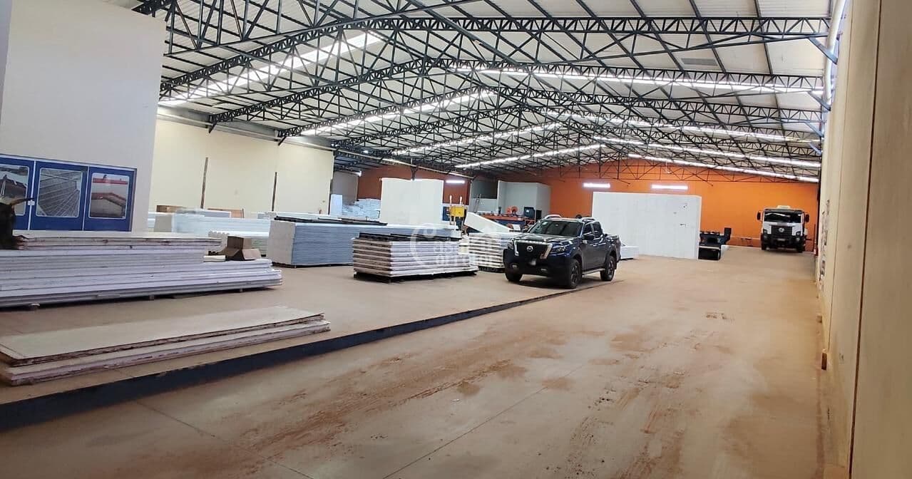 Galpão na BR 010 DE 3.000m².
