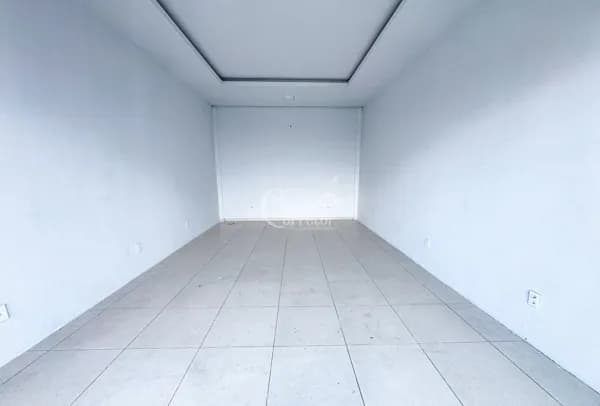 SALA COMERCIAL DE 28m2 NA VILA LOBÃO