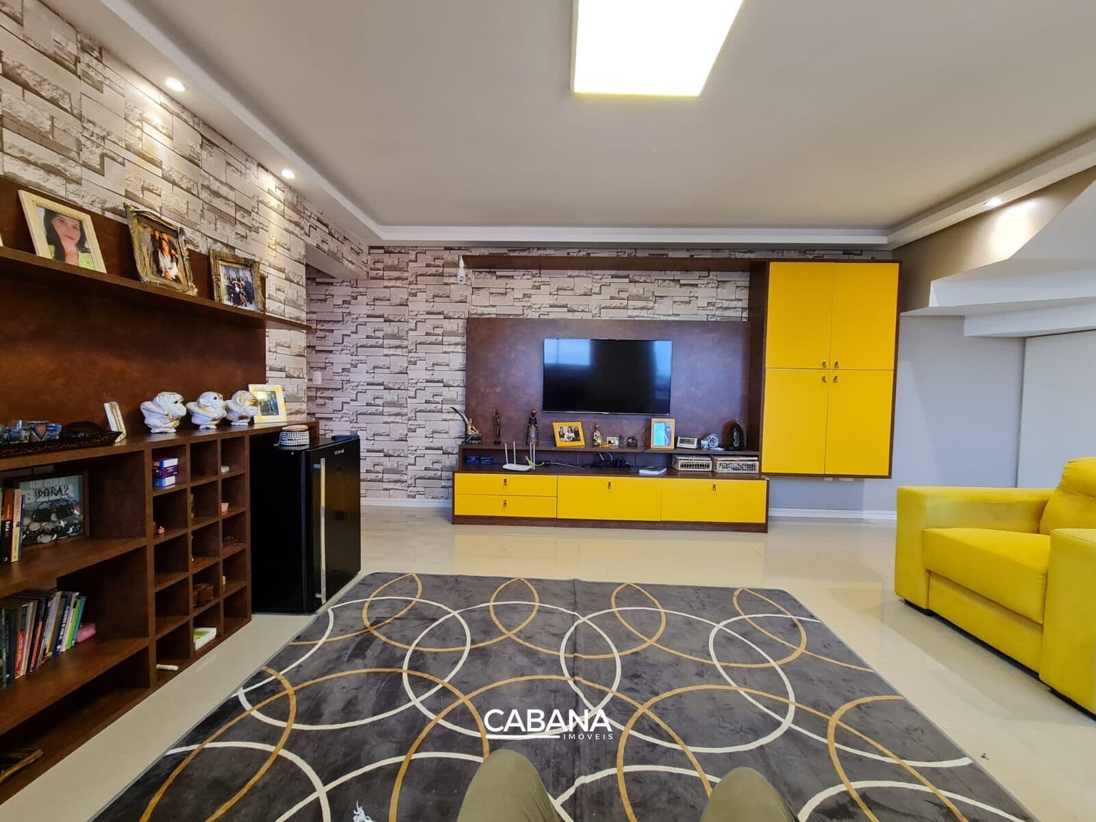 AP729 - Apartamento Cobertura Duplex e Semimobiliada próximo ao Centro