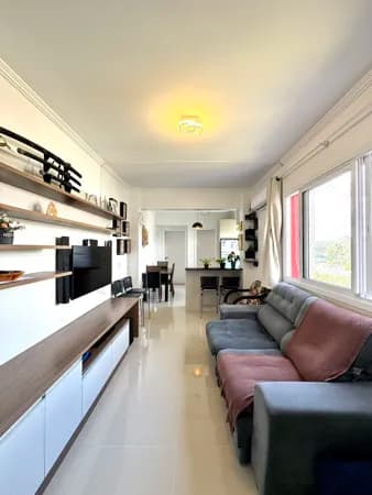 AP713 - Apartamento no Sagrada Família