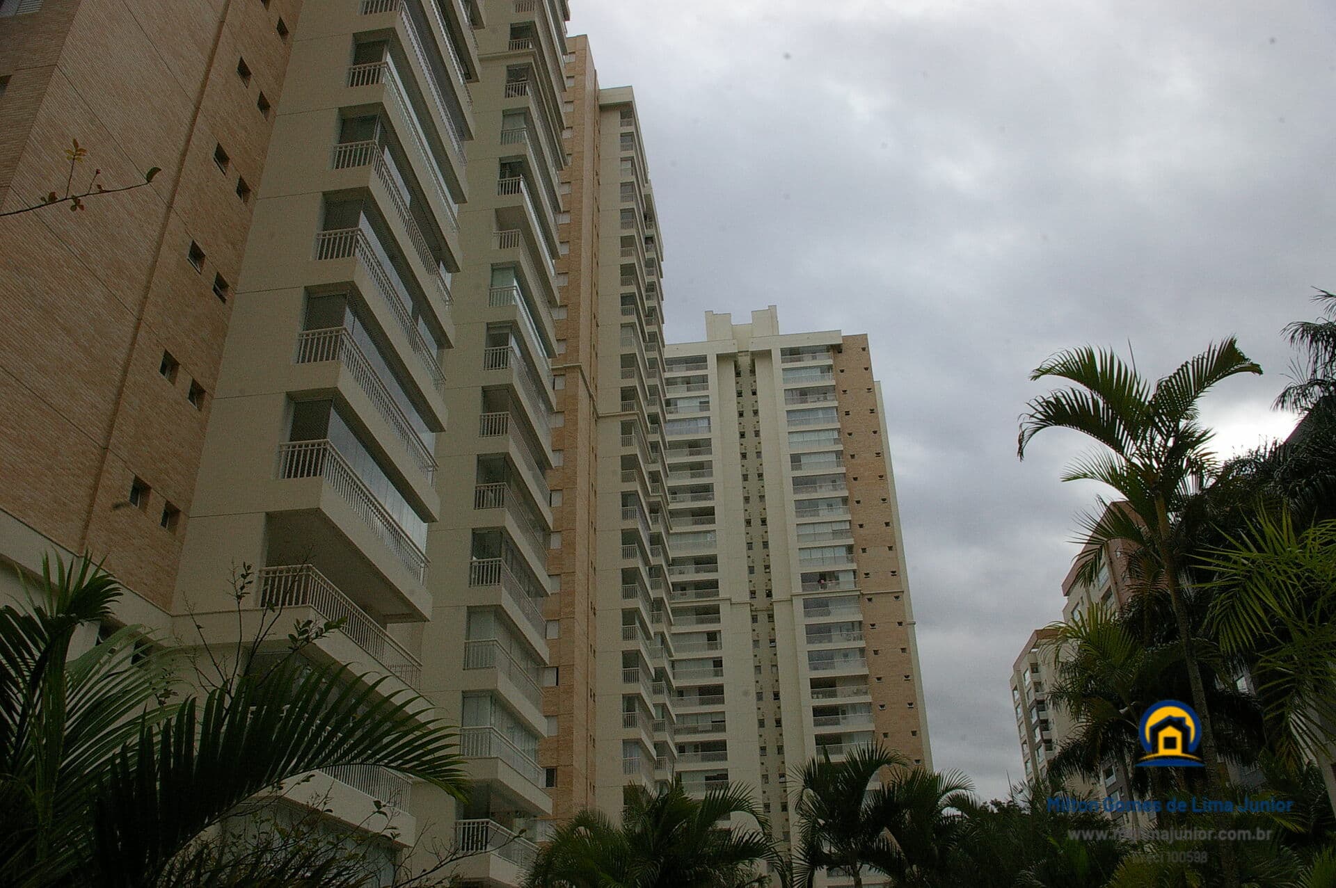 Apartamento em São José dos Campos - Condomínio Royal Park
