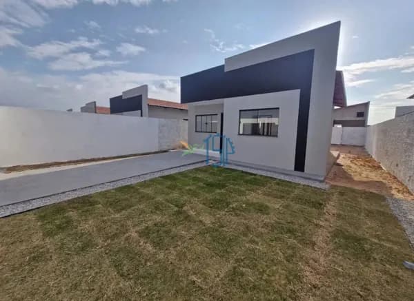 OPORTUNIDADE CASA A VENDA EXTREMOZ