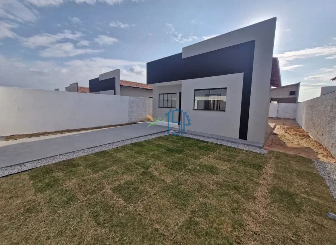 OPORTUNIDADE CASA A VENDA EXTREMOZ