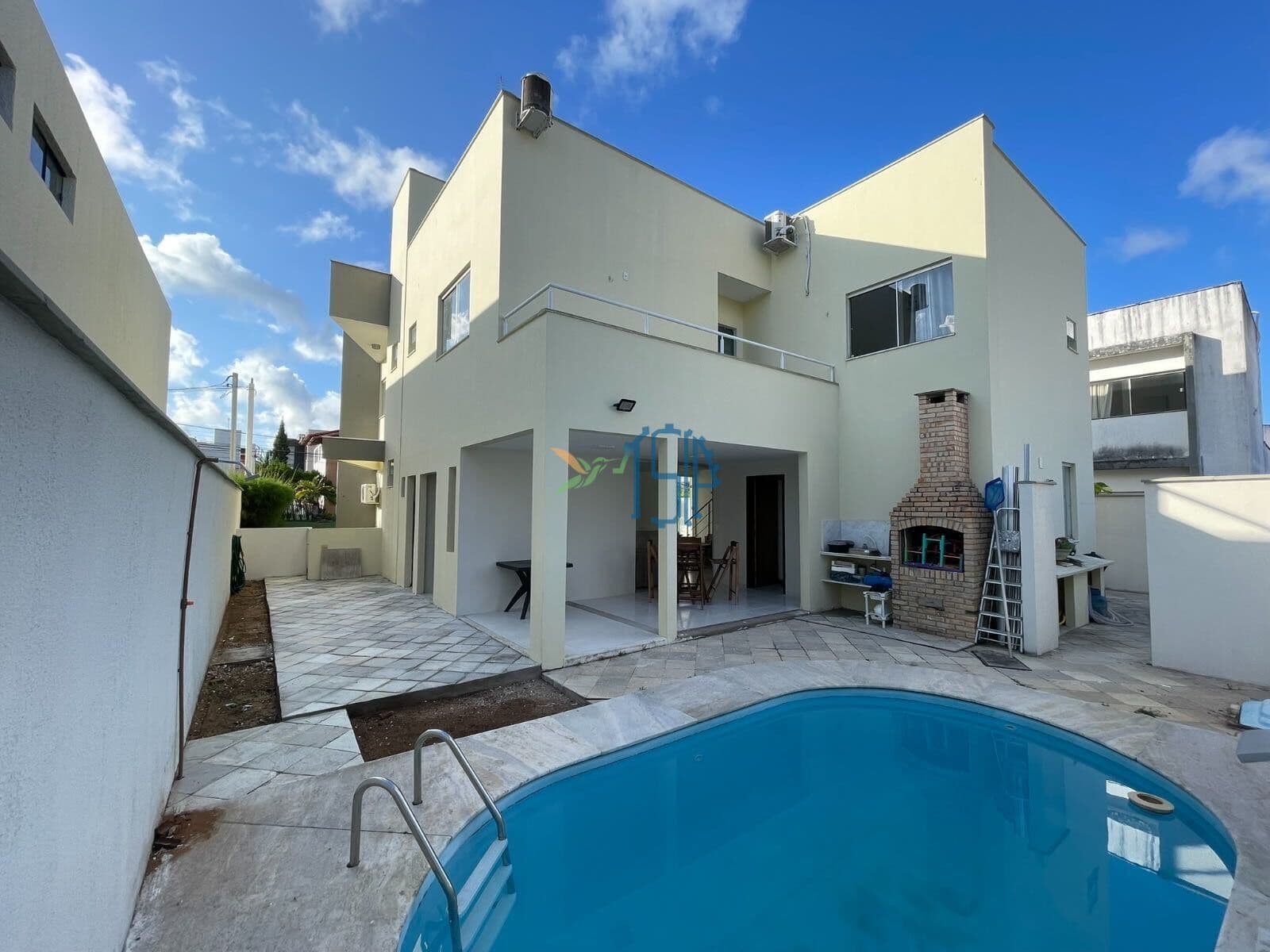 Casa Duplex/Casa Duplex dos Sonhos no Cidade dos Bosques – Alto Padrão e Conforto!