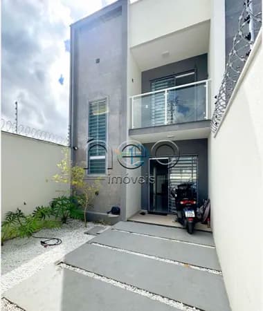 Casa Duplex/ Belíssimos dúplex em Nova Esperança.