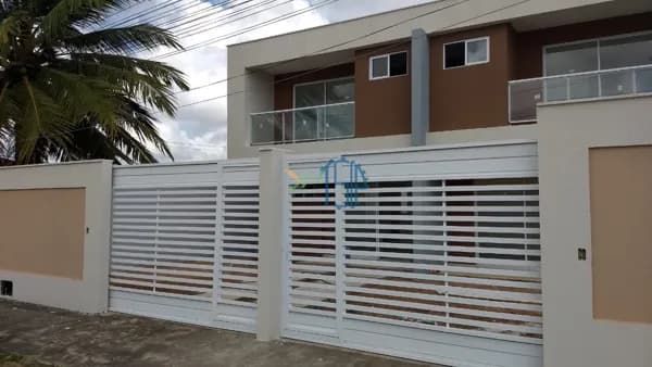 Casa em Condomínio/ casa linda em condomínio em emaus / casa Duplex