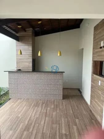 Casa Padrão/Casa em Cajupiranga (com móveis planejados)