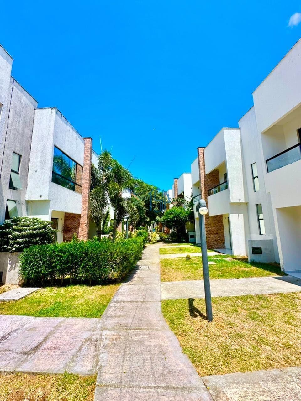 Casa Duplex/VENDO – Casa Duplex 100% Mobiliada em Ponta Negra Condomínio Village Ponta Negra