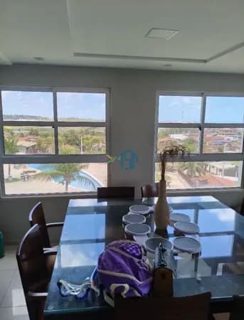 COBERTURA EM GRAÇANDU COM VISTA PARA O MAR