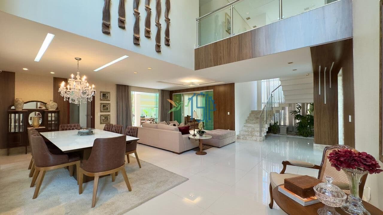 Casa Duplex/Casa no West Side Boulevard*