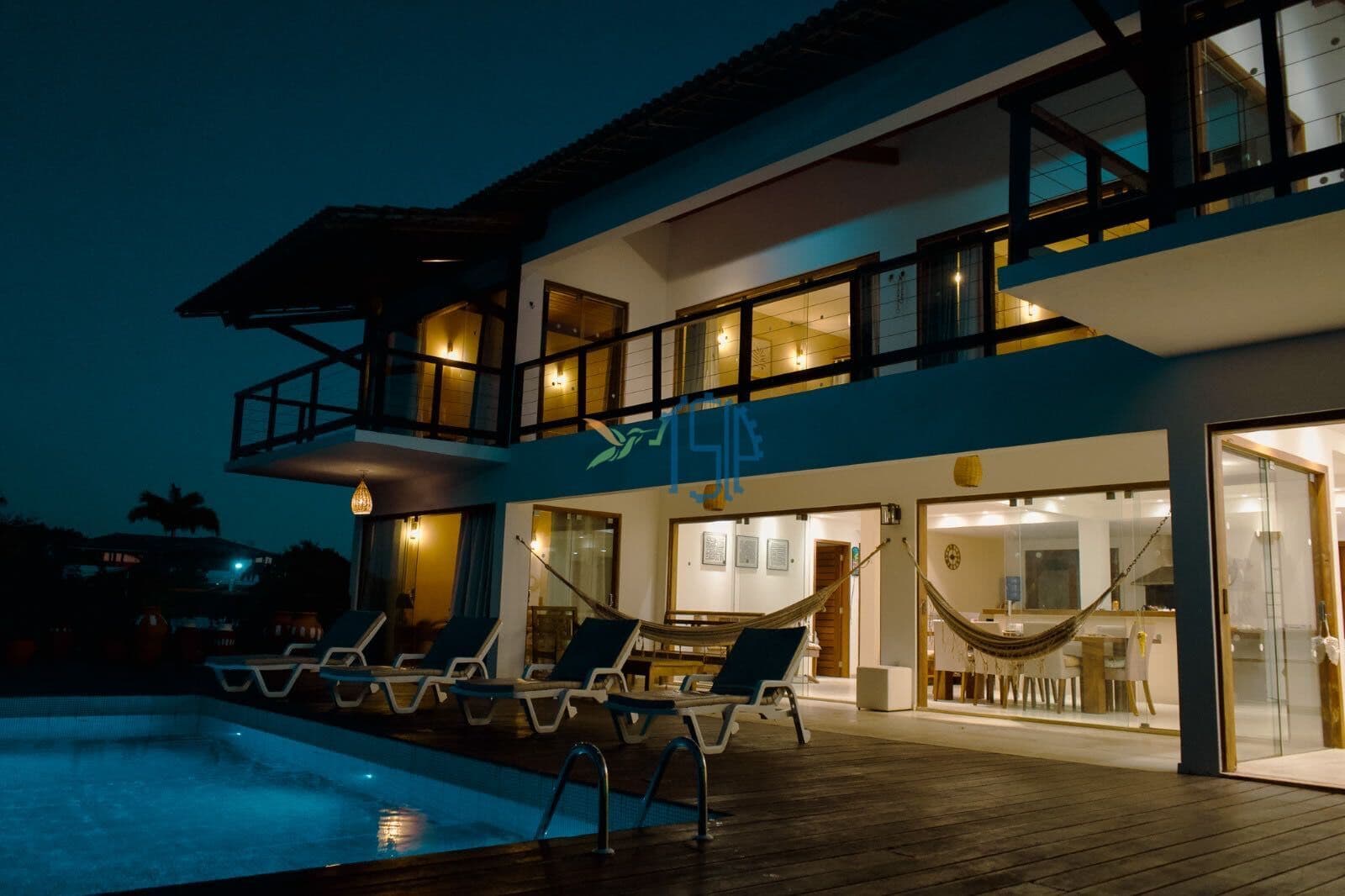 Casa Alto Padrão/Mansão em localização nobre no centrinho da Pipa!