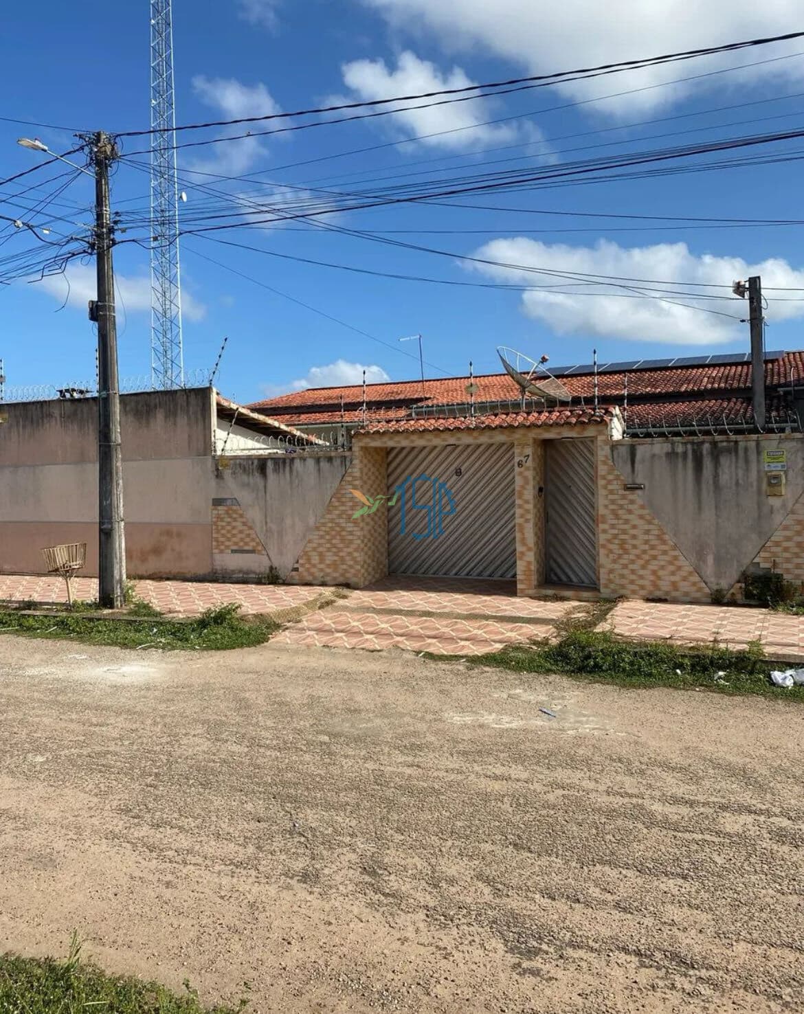 Casa Padrão / Casa Padrão em Parnamirim/ Casa Em Rua Pública em Parnamirim/ Casa no Bairro Nova Esperança-Parnamirim