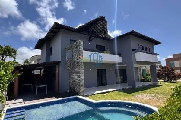 Casa em Condomínio intermares