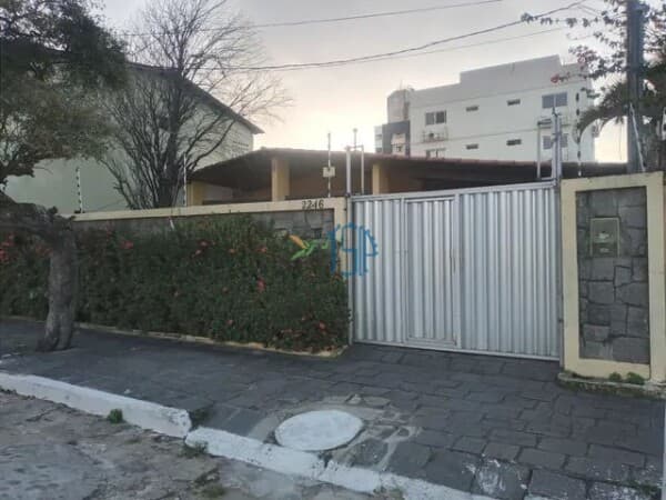 Casa Padrão/Casa em Ponta Negra/ Casa a venda em Ponta Negra/Casa a venda em Natal/