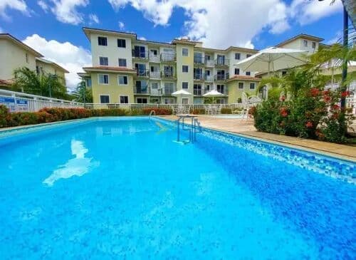Apartamento Padrão/Apartamento Recém-Reformado no Residencial CasaGrande Sweet Homes II em Nova Parnamirim, pronto para morar.