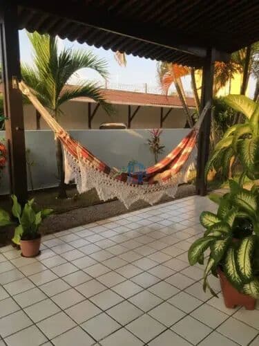 Vendo belíssima casa (condomínio)pitimbu