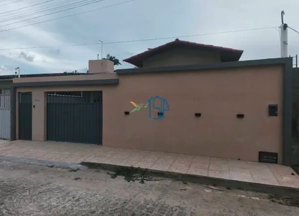 Casa Padrão / Casa Em Parnamirim/ Casa padrão no bairro Emaús - Parnamirim/ Casa padrão em rua pública /