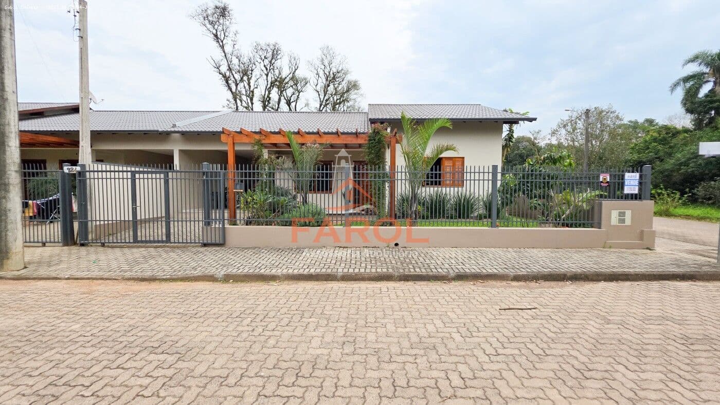Casa Geminada em Sander, Três Coroas/RS