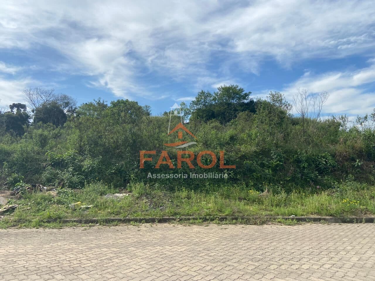 Lote/Terreno em Taquara - Ideal