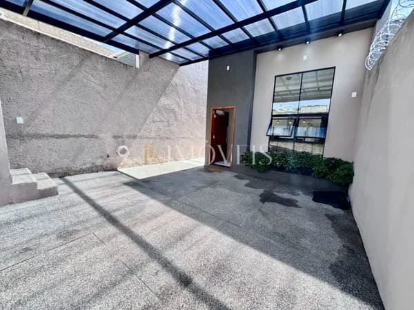 Casa geminada plana
