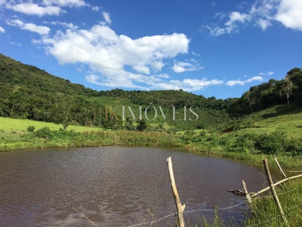 Lote/Terreno em Alvinópolis - Zona Rural