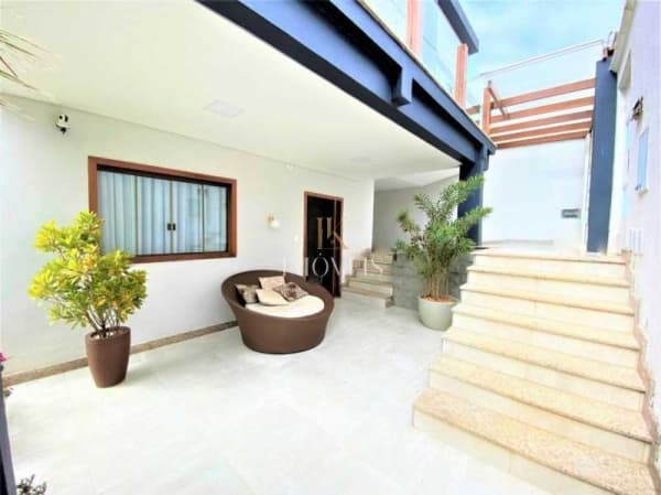 Casa à venda no bairro Cruzeiro Celeste em João Monlevade/MG