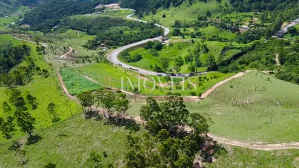 Lote/Terreno em São Gonçalo do Rio Abaixo - Centro