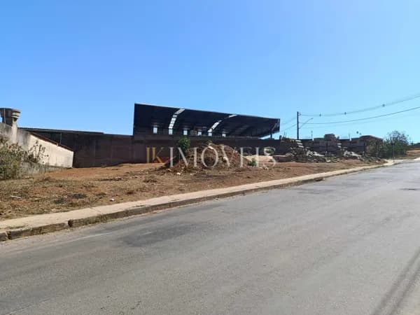 Lote/Terreno em João Monlevade - Sion