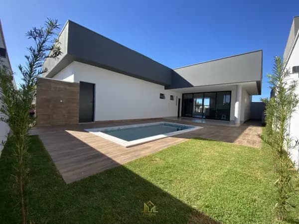 Casa à venda no bairro Jardim Botânico em Uberlândia/MG