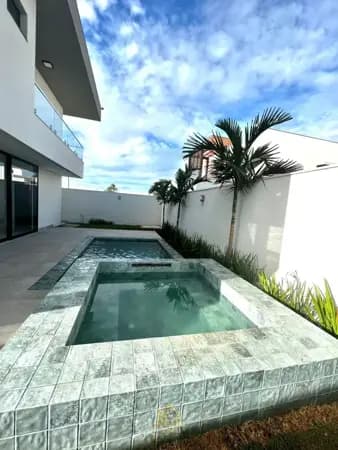 Casa à venda no bairro Nova Uberlândia em Uberlândia/MG