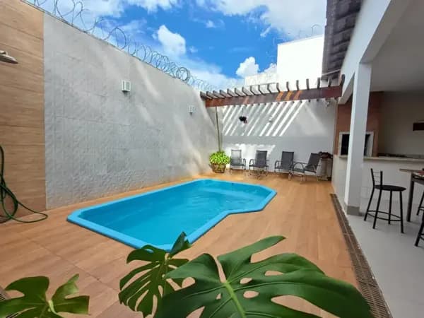 Casa à venda no bairro Bosque dos Buritis em Uberlândia/MG