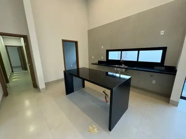 Casa à venda no bairro Jardim Botânico em Uberlândia/MG