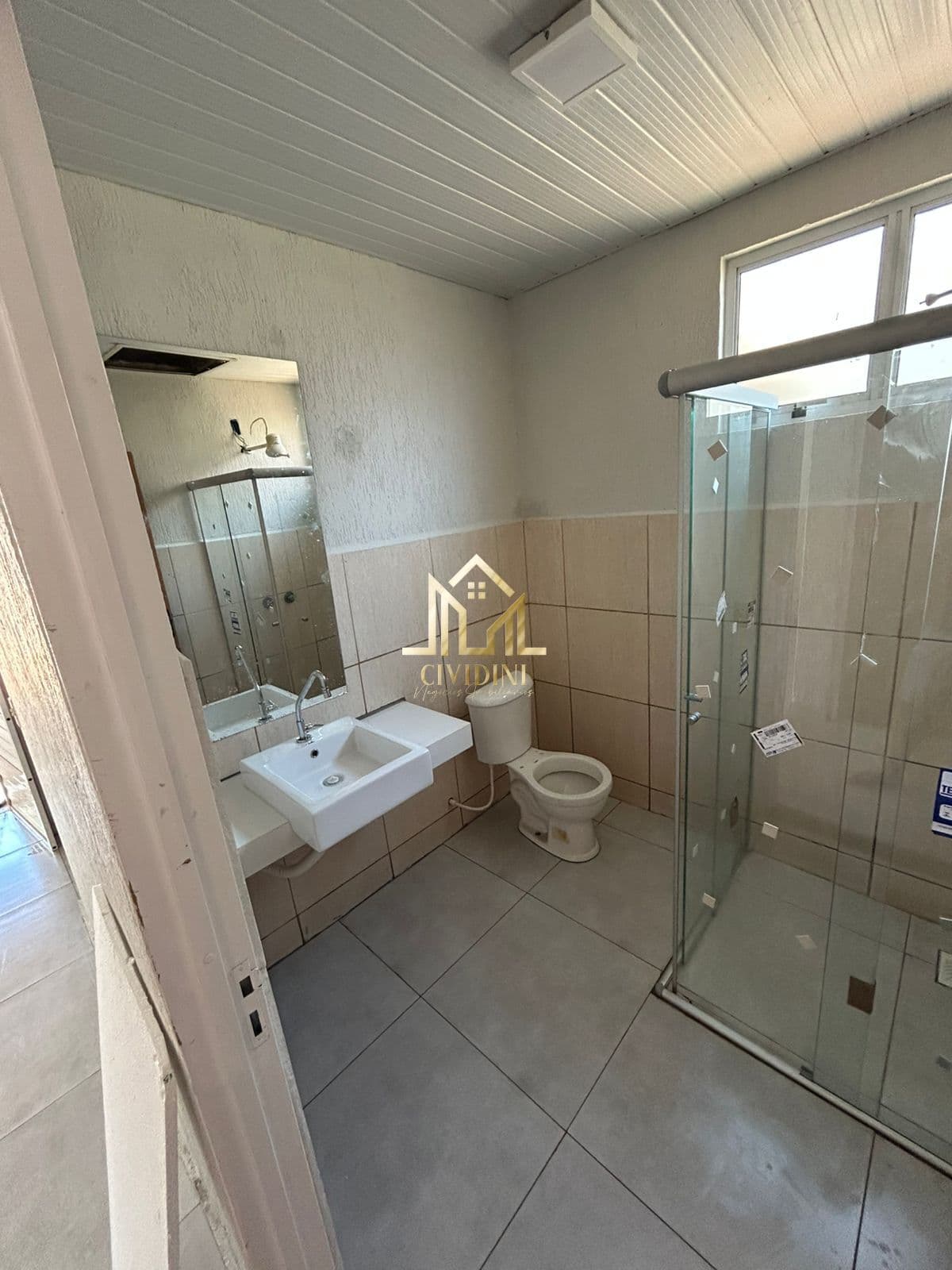 Casa em Uberlândia - Loteamento Residencial Pequis